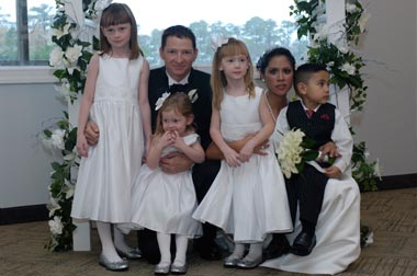 Matt & Nina with children